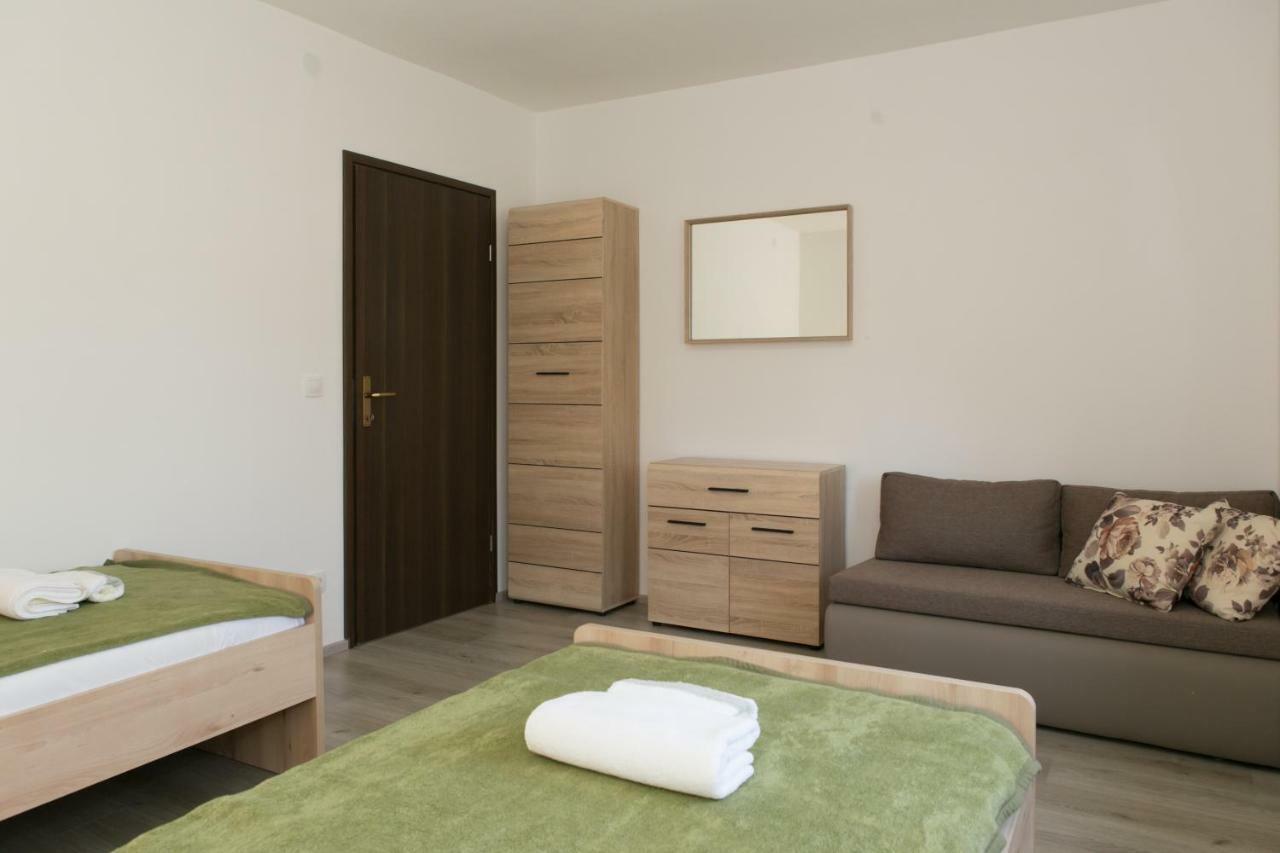 Apartman Lori Otočac Buitenkant foto