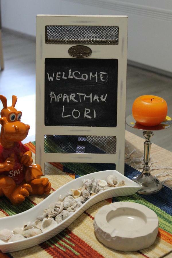 Apartman Lori Otočac Buitenkant foto