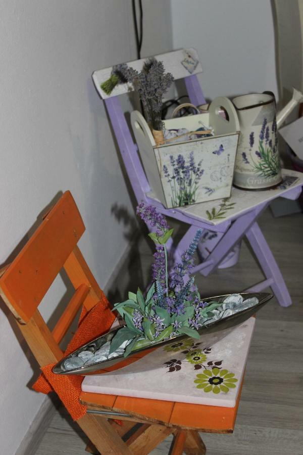 Apartman Lori Otočac Buitenkant foto